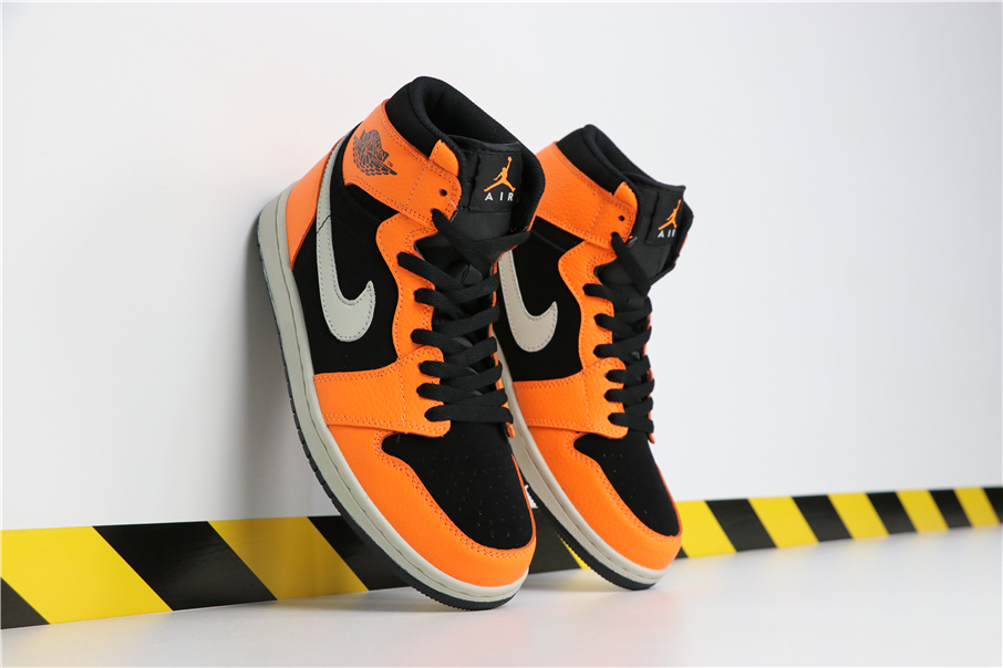 Air Jordan 1 MID Orange Black Shoes